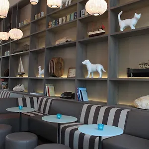 3* Hotell One